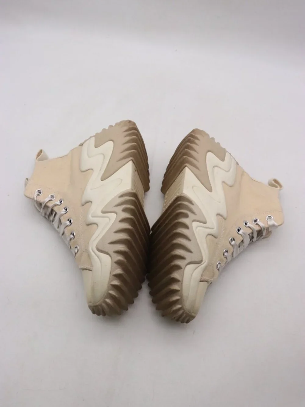 Converse Run Star Motion Women's Size 7.5 Light Twine Egret Sneakers 171547C